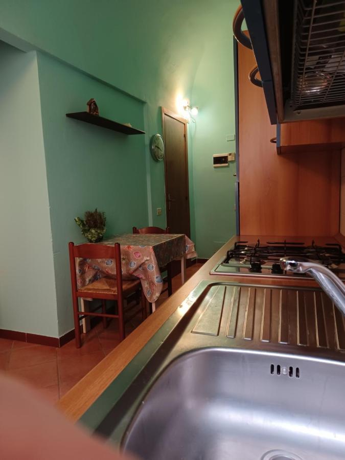 Via Delle Prigioni,17 Apartment Volterra Bagian luar foto